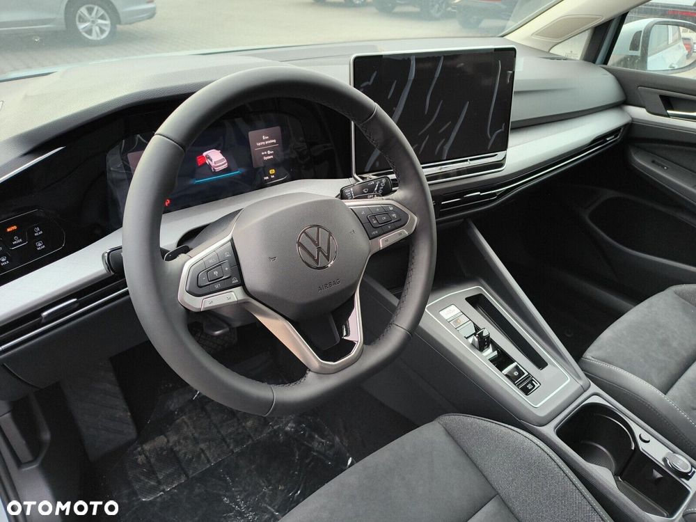 Volkswagen Golf - 12