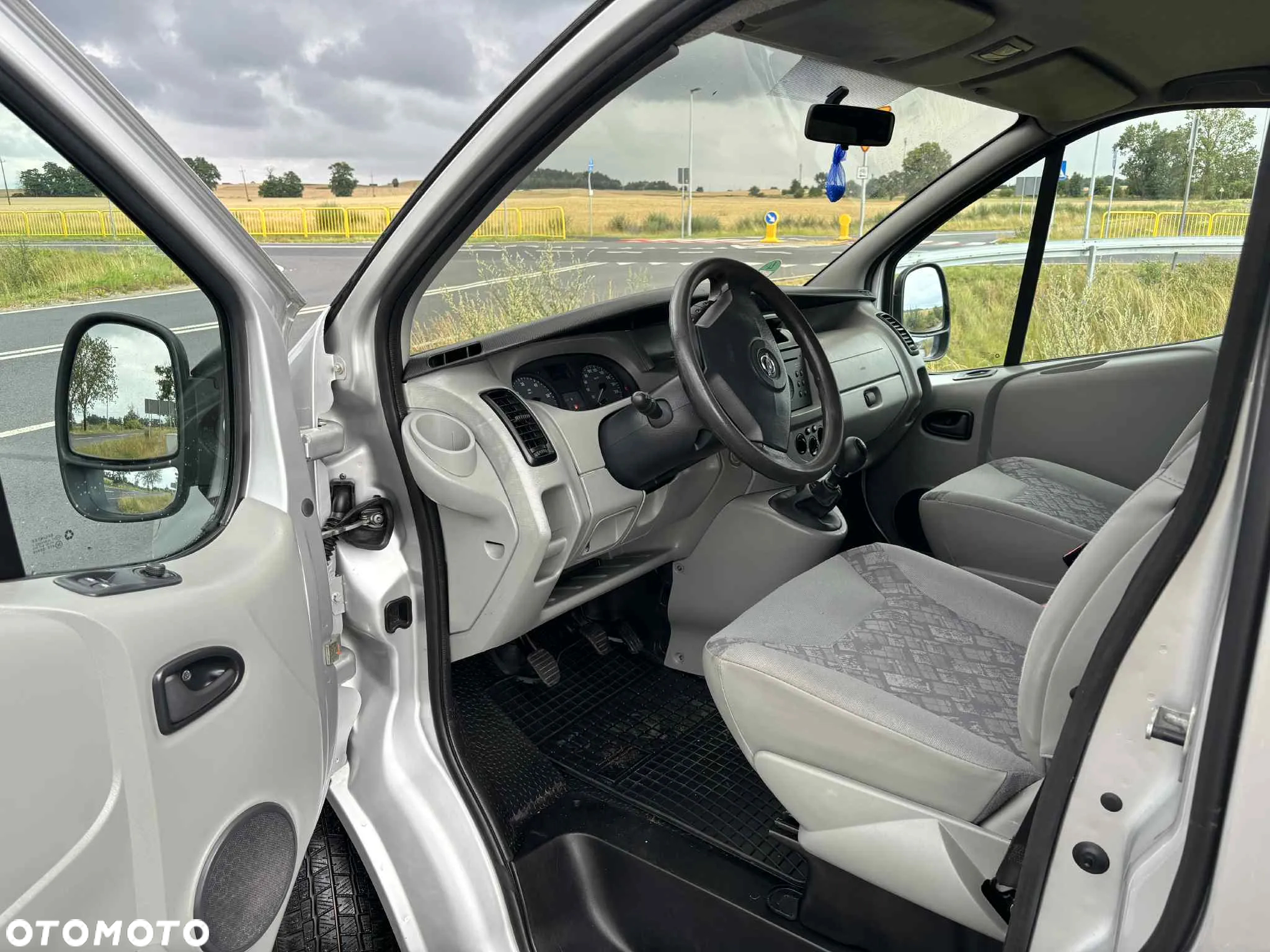 Opel Vivaro DTI L1H1 - 17