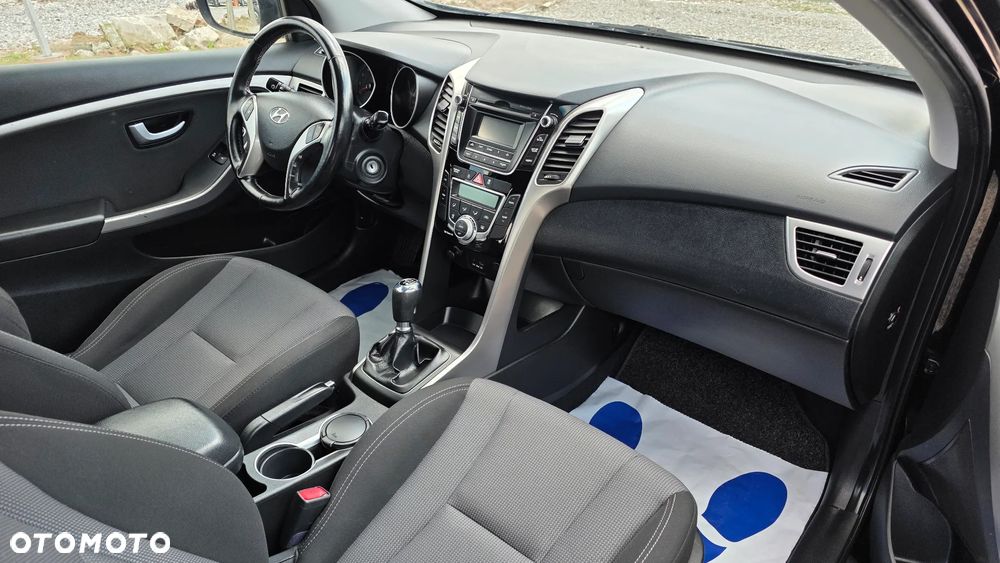 Hyundai i30 1.4 Fifa World Cup Edition - 19