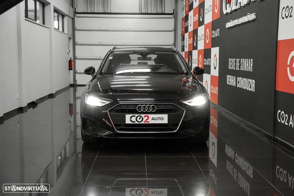 Audi A4 Avant 30 TDI Advanced S tronic - 2