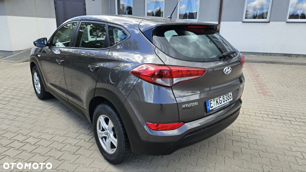 Hyundai Tucson blue 1.6 GDi 2WD Advantage - 2