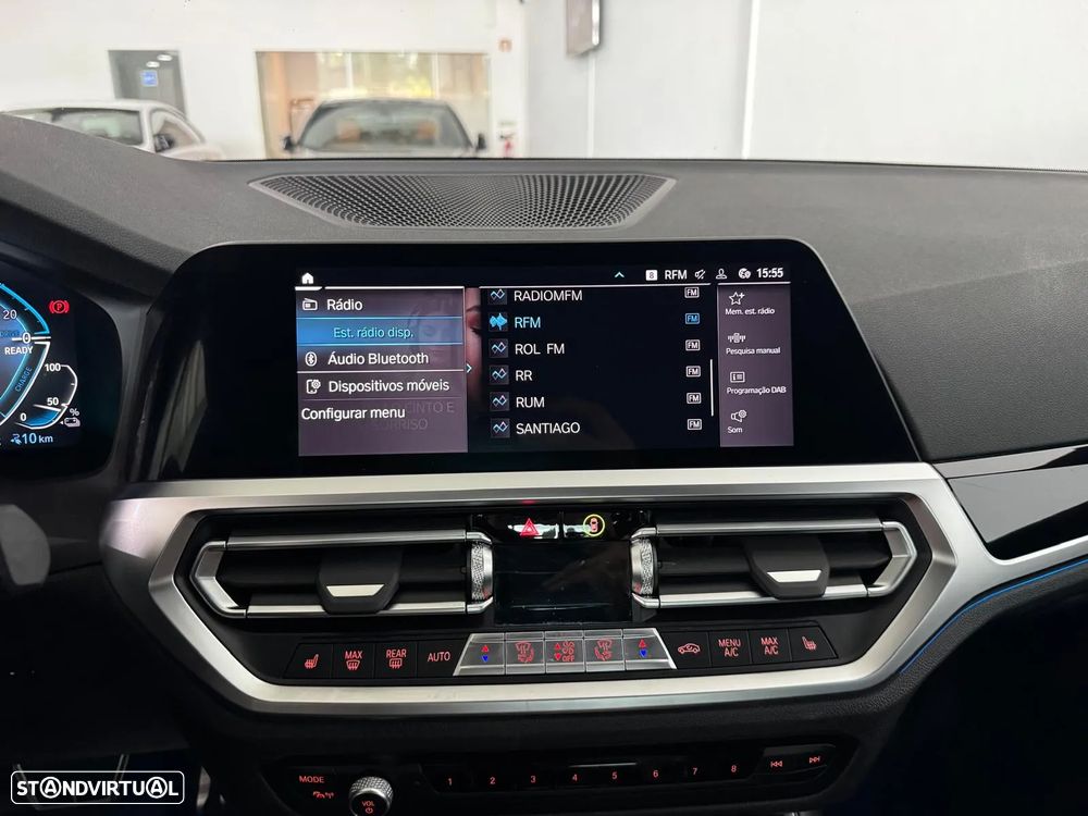 BMW 330 e Pack M Auto - 22
