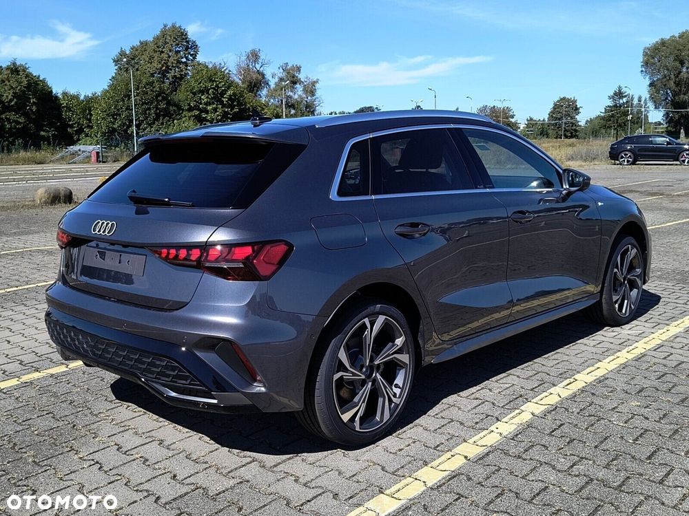 Audi A3 Sportback - 8