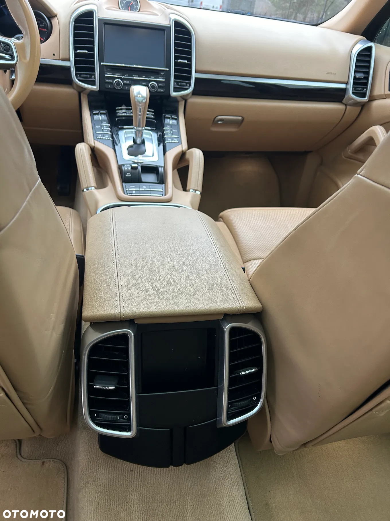 Porsche Cayenne Standard - 15