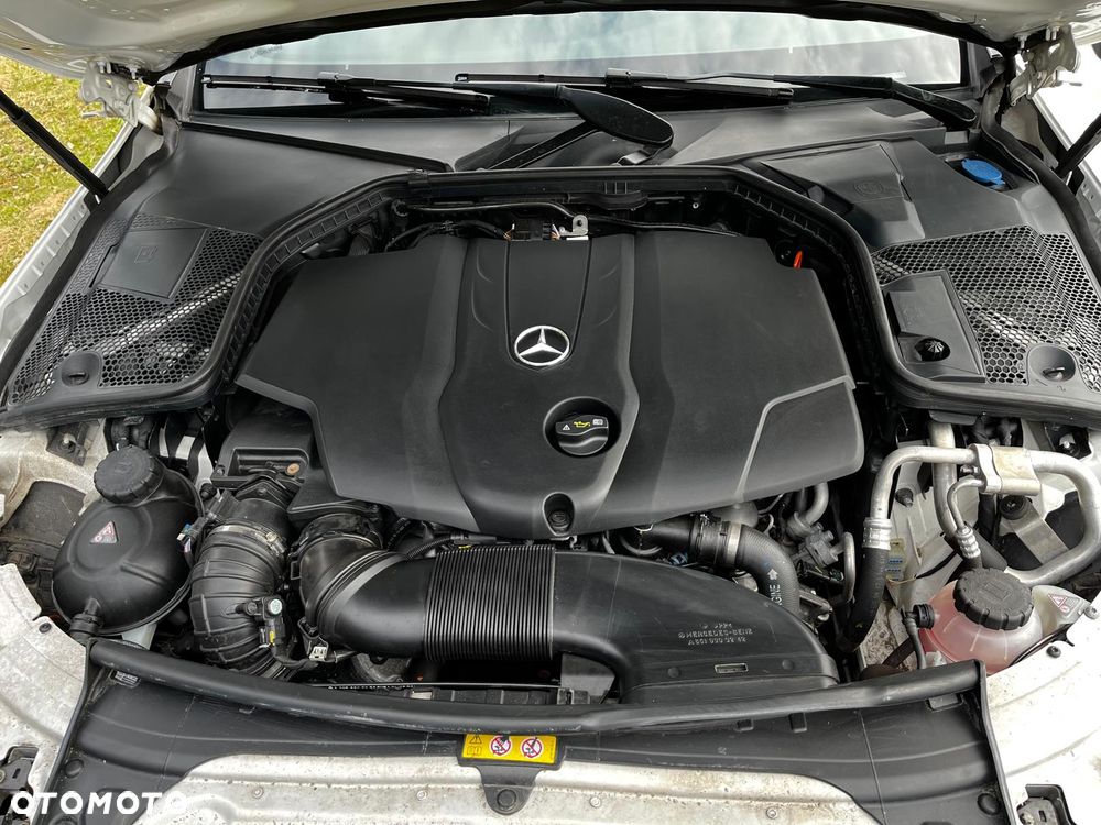 Mercedes-Benz Klasa C 220 d 9G-TRONIC AMG Line - 14