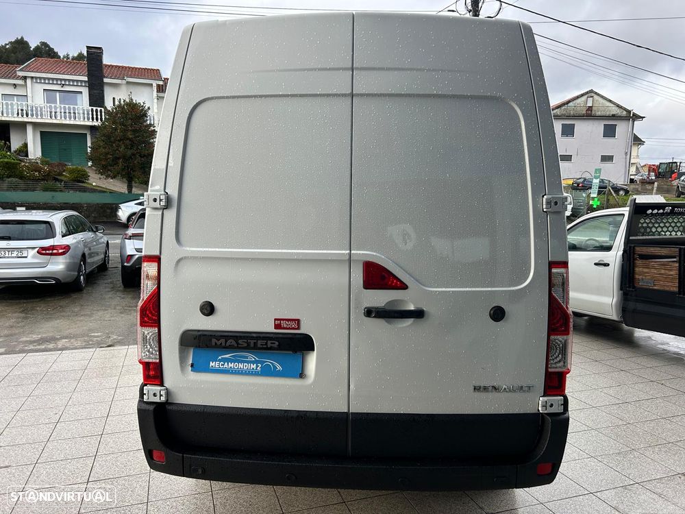 Renault Master 2.3 Dci - 4