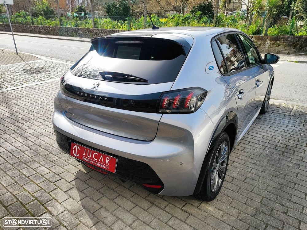 Peugeot e-208 50 kWh Allure - 6