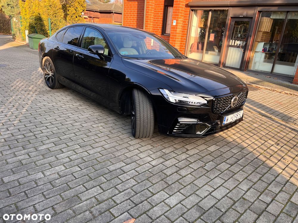 Volvo S90 T8 AWD Plug-In Hybrid R-Design - 3