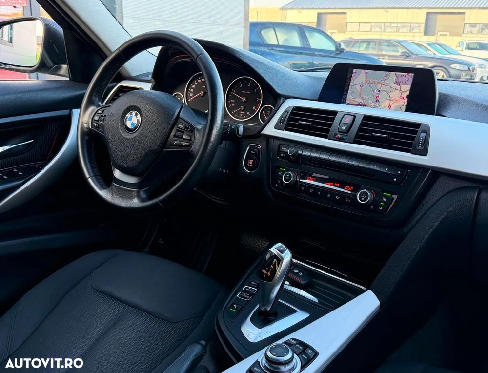 BMW Seria 3 318d Aut. - 9