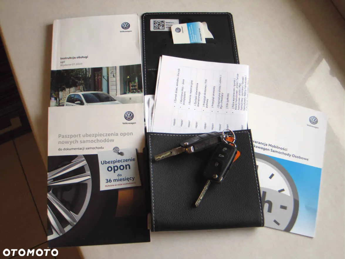 Volkswagen up! 1.0 high - 17