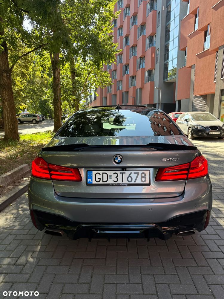 BMW Seria 5 540i M Sport sport - 23