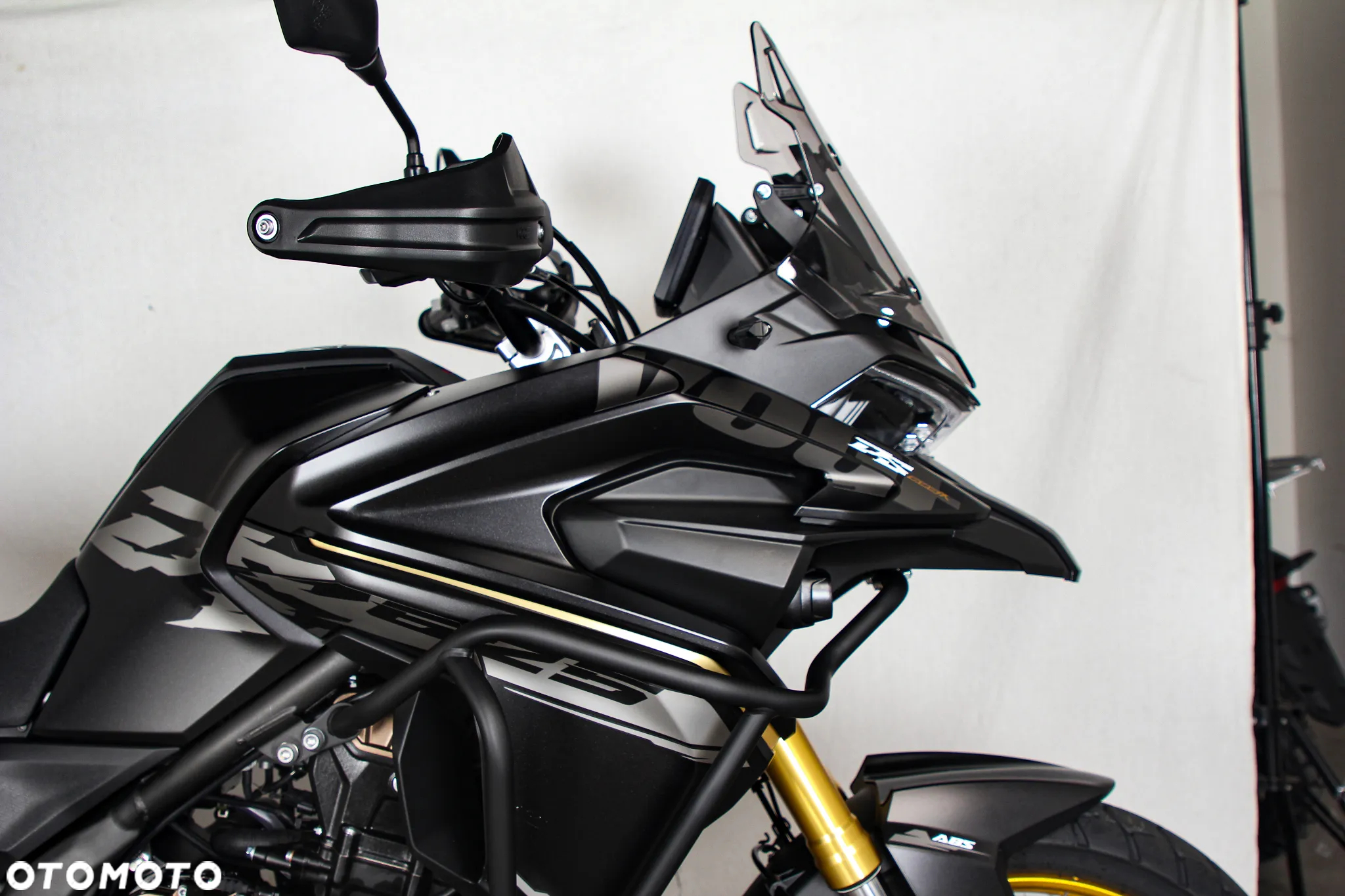 VOGE 625DSX - 15
