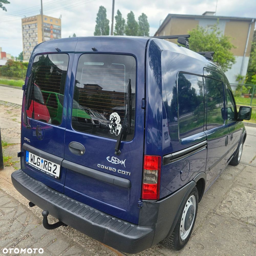 Opel Combo - 8
