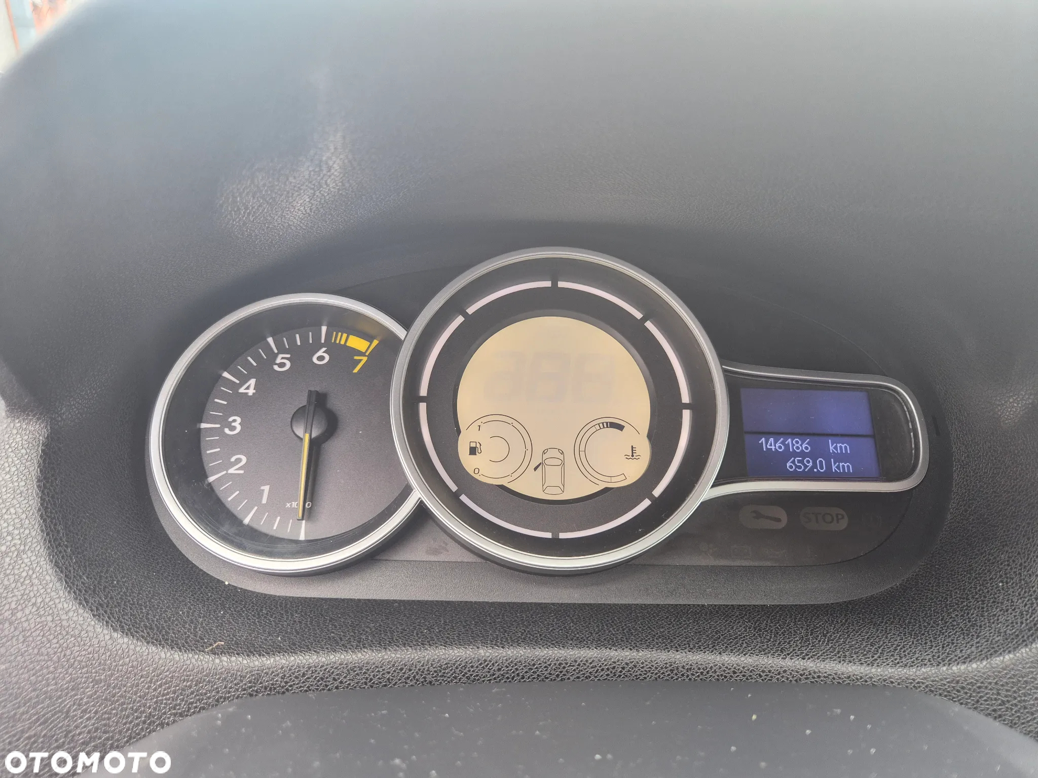 Renault Megane 1.6 16V 110 Expression - 13