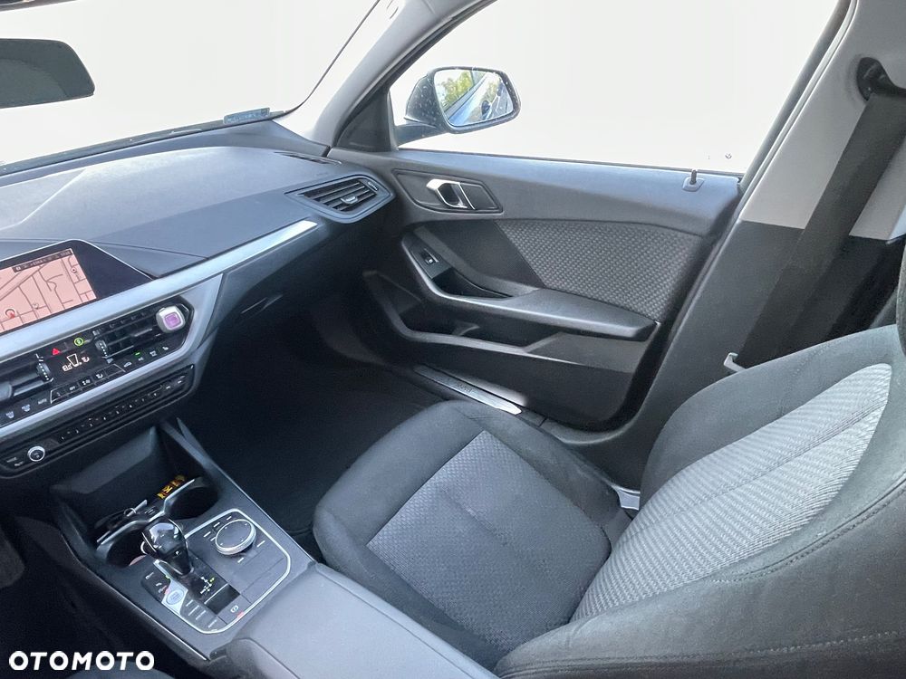 BMW Seria 1 118i Advantage - 13