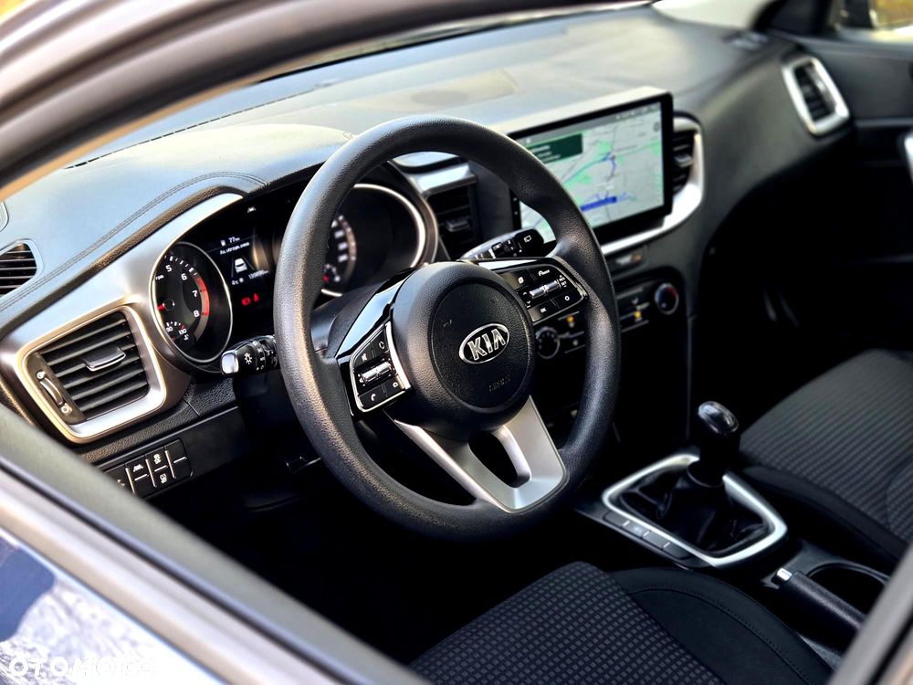 Kia Ceed 1.0 T-GDI M - 29