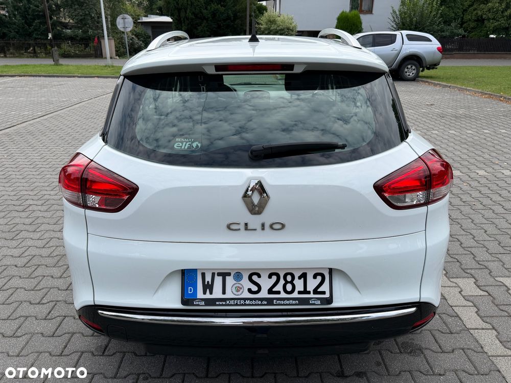 Renault Clio 1.2 16V 75 LIMITED - 14