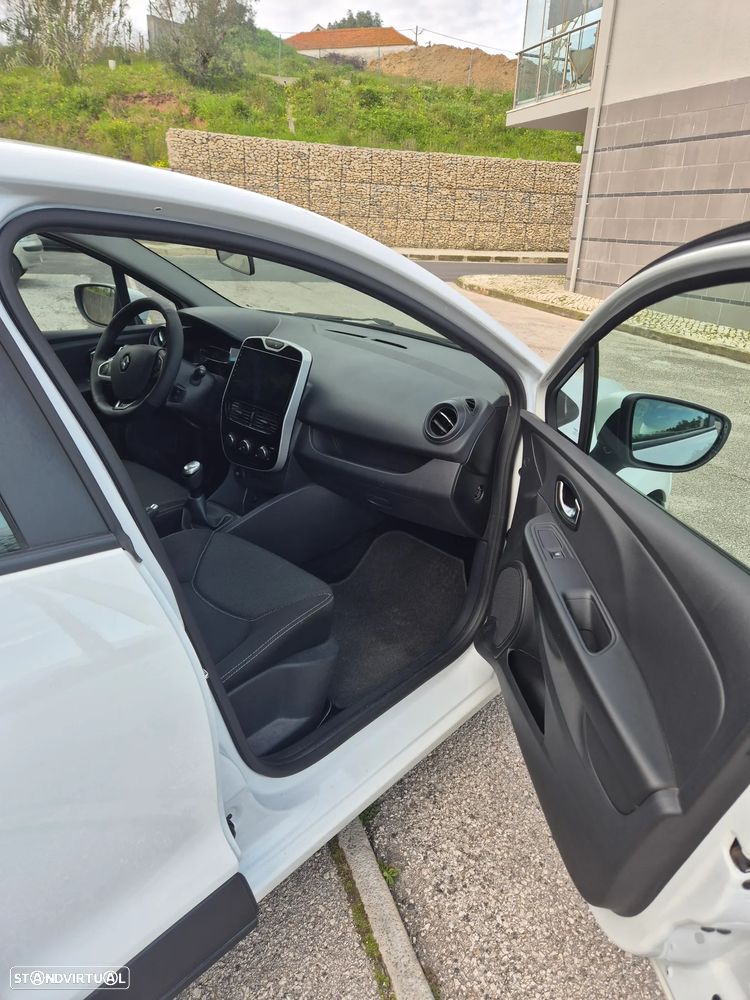 Renault Clio 1.5 dCi Zen - 11