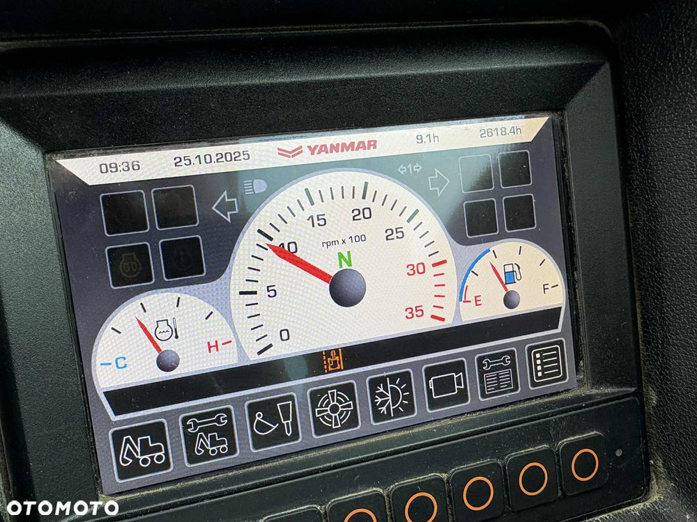 Yanmar B110W ROTOTILT 4 ŁYŻKI TYLKO 2618 mth - 22