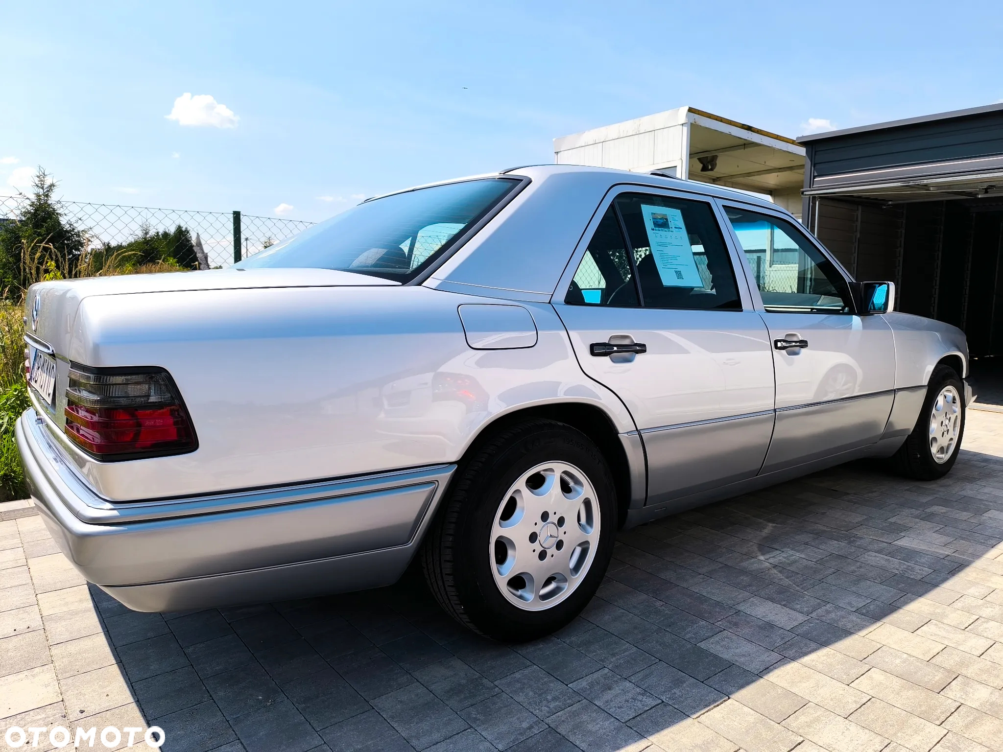 Mercedes-Benz Klasa E - 2