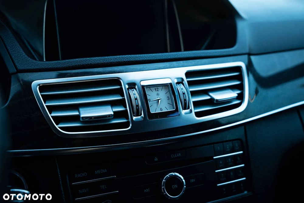 Mercedes-Benz Klasa E 220 BlueTEC BlueEFFICIENCY Edition 9G-TRONIC Avantgarde - 29