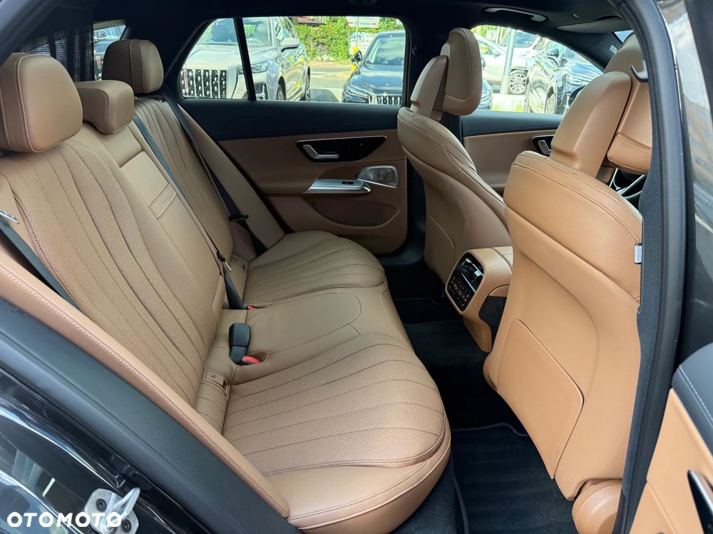 Mercedes-Benz Klasa E 300 de PHEV 4-Matic Exclusive 9G-Tronic - 21