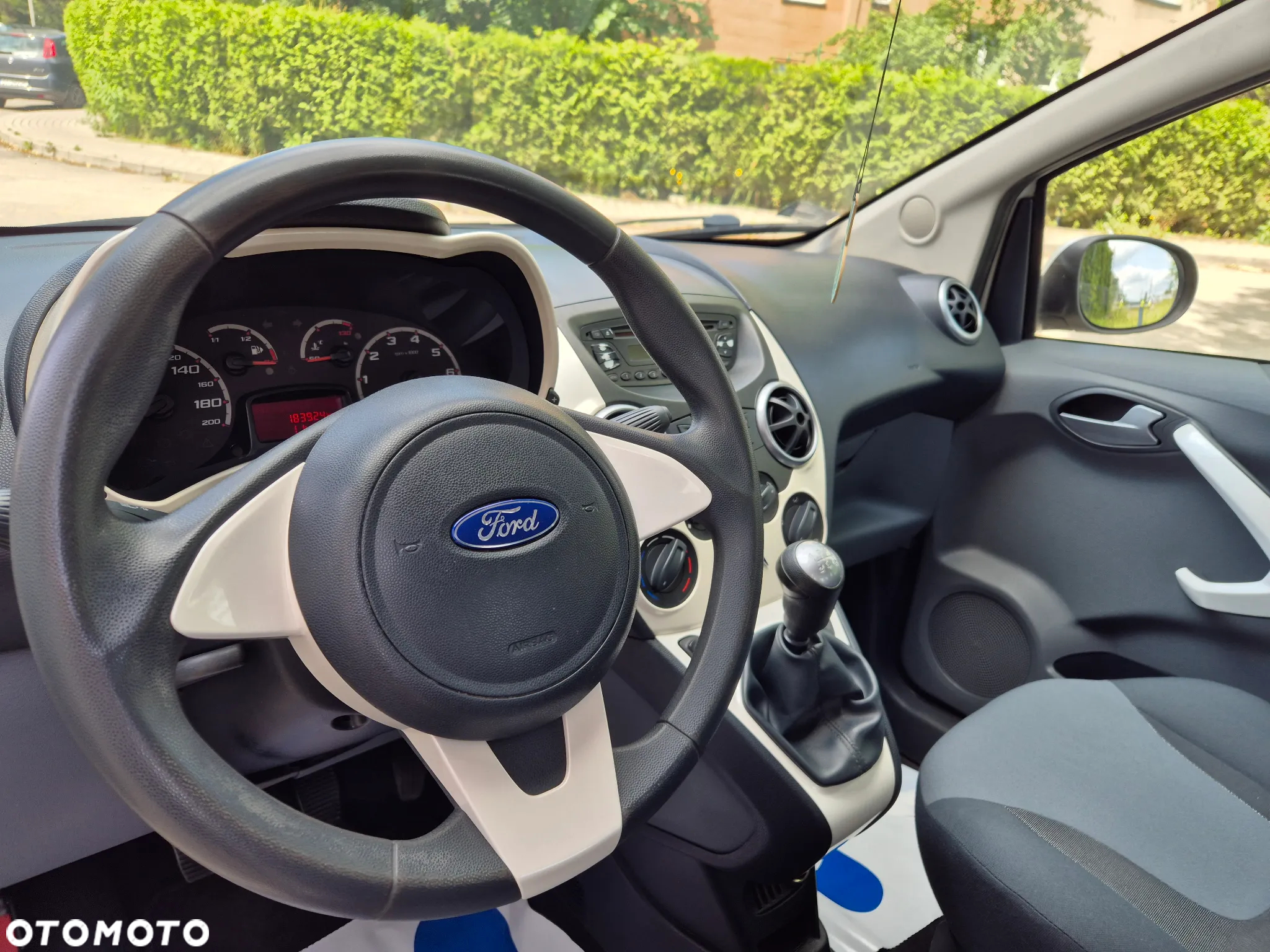 Ford KA 1.2 Ambiente - 12