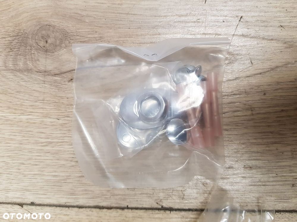 Uchwyt mocowanie kierunkowskazów Harley Davidson Softail 53959-06 - 9