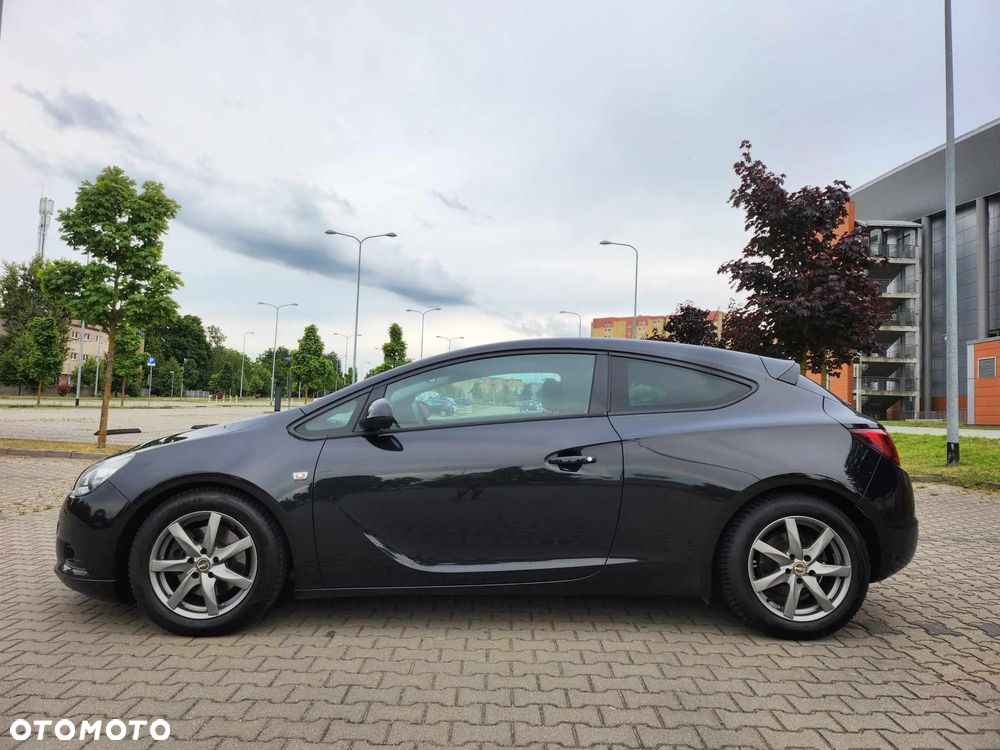 Opel Astra GTC 1.4 Turbo - 5