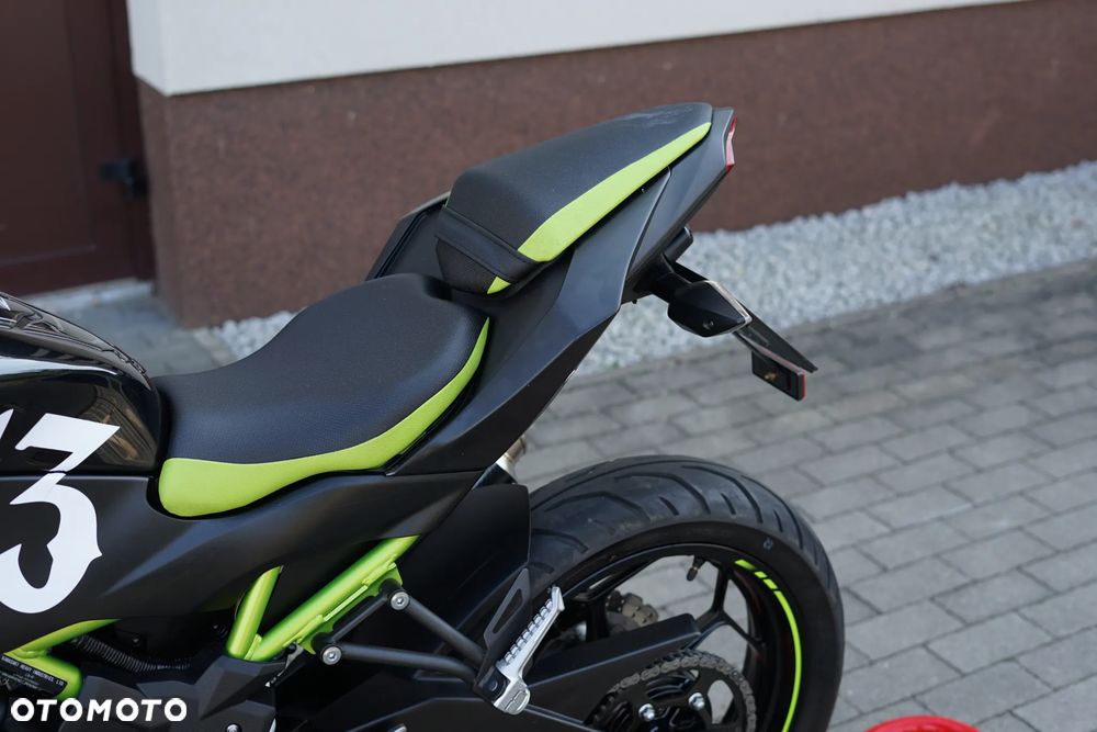 Kawasaki Z 125 - 23