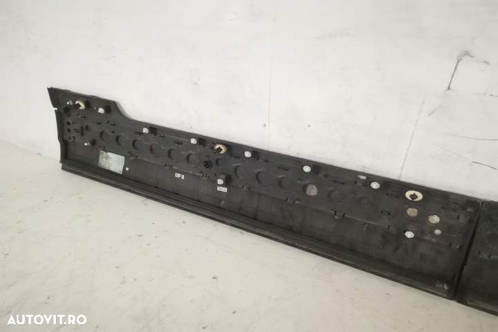 Bandou Ornament Usa Dreapta Spate Original In Stare Buna Land Rover  R - 5