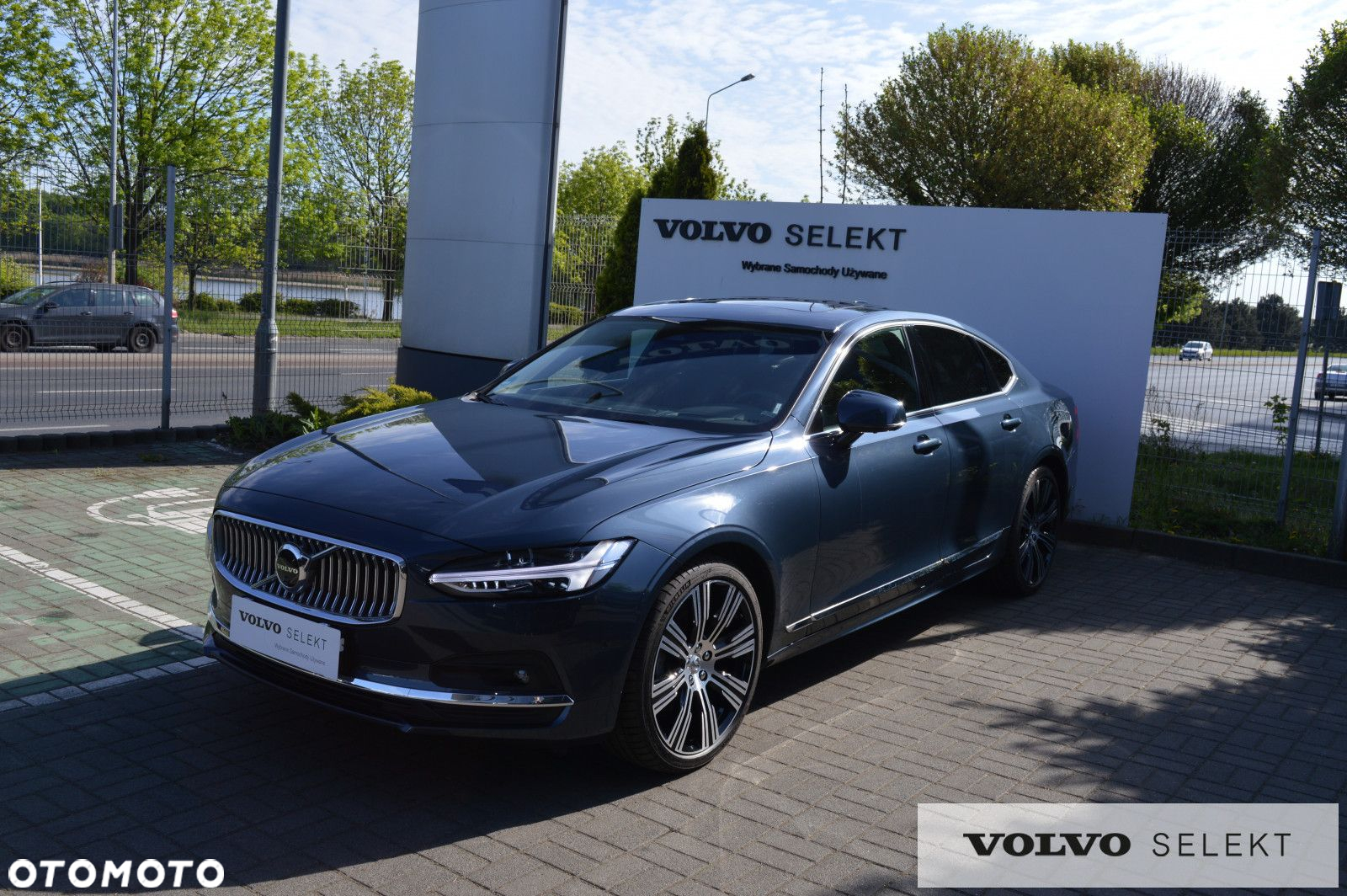 Volvo S90 - 3