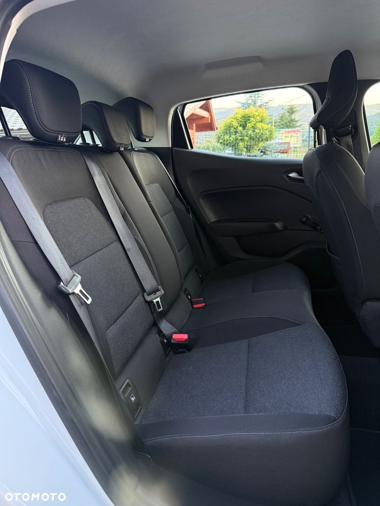 Renault Clio TCe 100 BUSINESS EDITION - 30