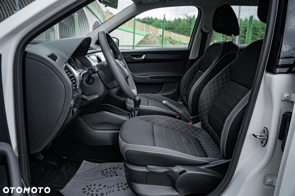 Skoda Fabia - 33