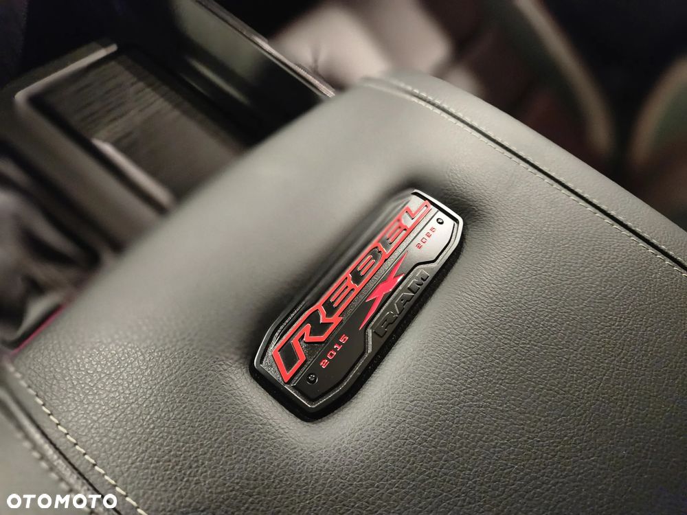 RAM 1500 - 18