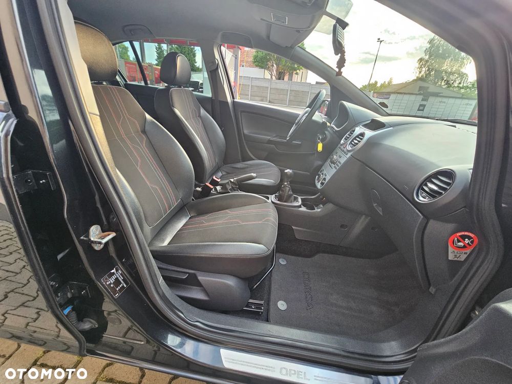 Opel Corsa 1.4 16V 150 Jahre - 20