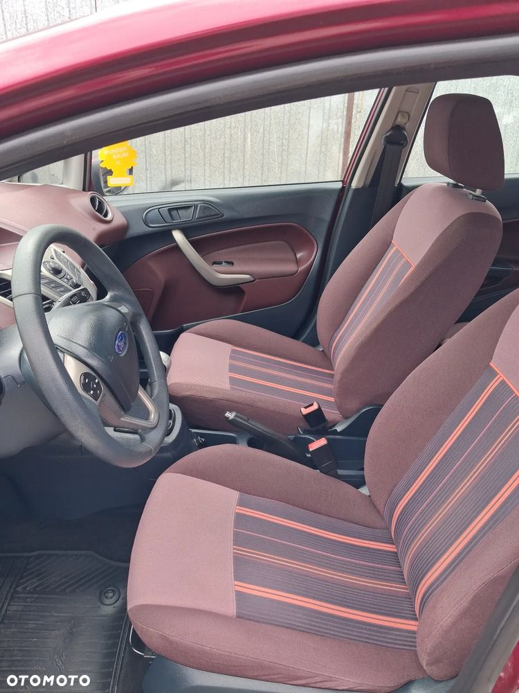 Ford Fiesta - 18