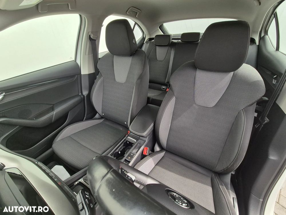 Skoda Octavia 2.0 TDI Ambition - 10