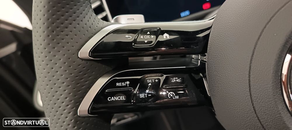 Mercedes-Benz E 300 - 22