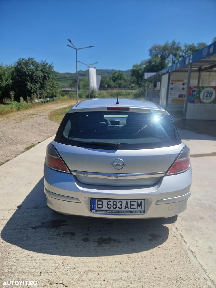 Opel Astra - 8