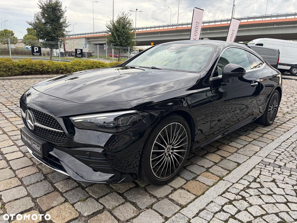 Mercedes-Benz CLE 300 4Matic 9G-TRONIC Edition AMG Line - 3
