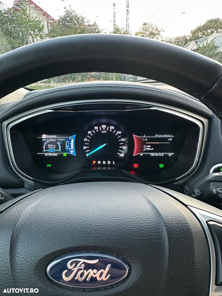 Ford Mondeo 2.0 HEV Vignale - 17