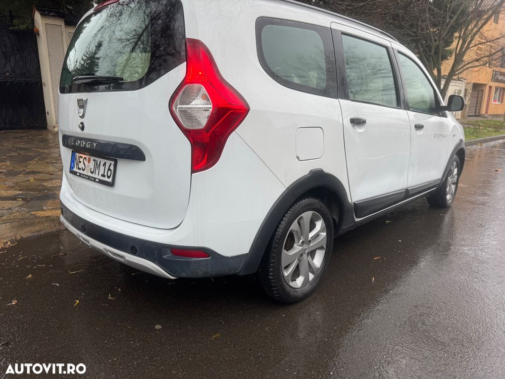 Dacia Lodgy 1.2 TCe 115 CP Stepway - 6