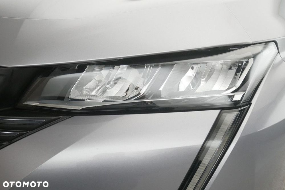 Peugeot 308 - 13