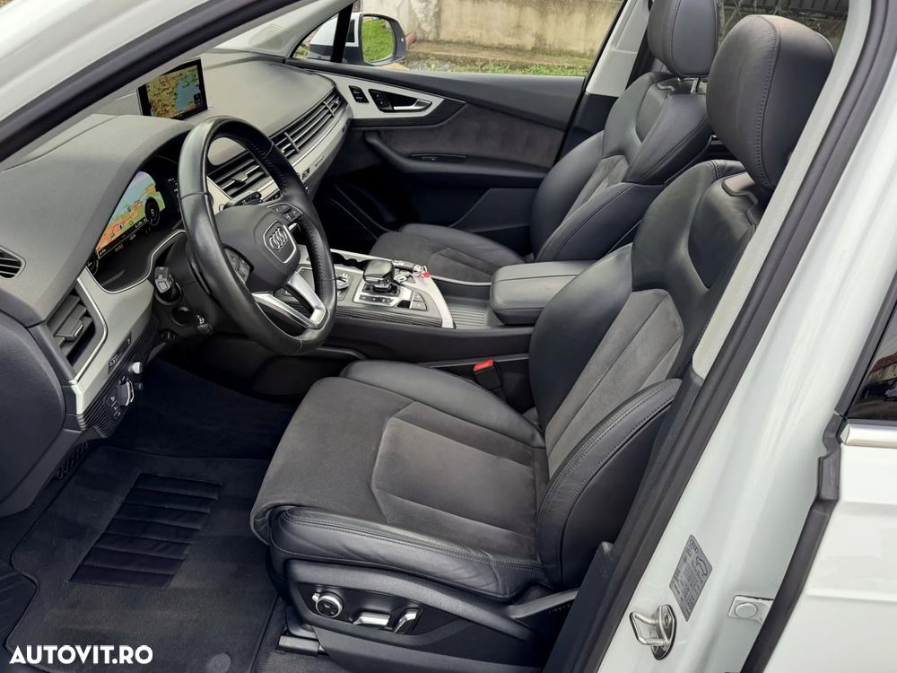 Audi Q7 e-tron 3.0 TDI quattro Tiptronic - 29