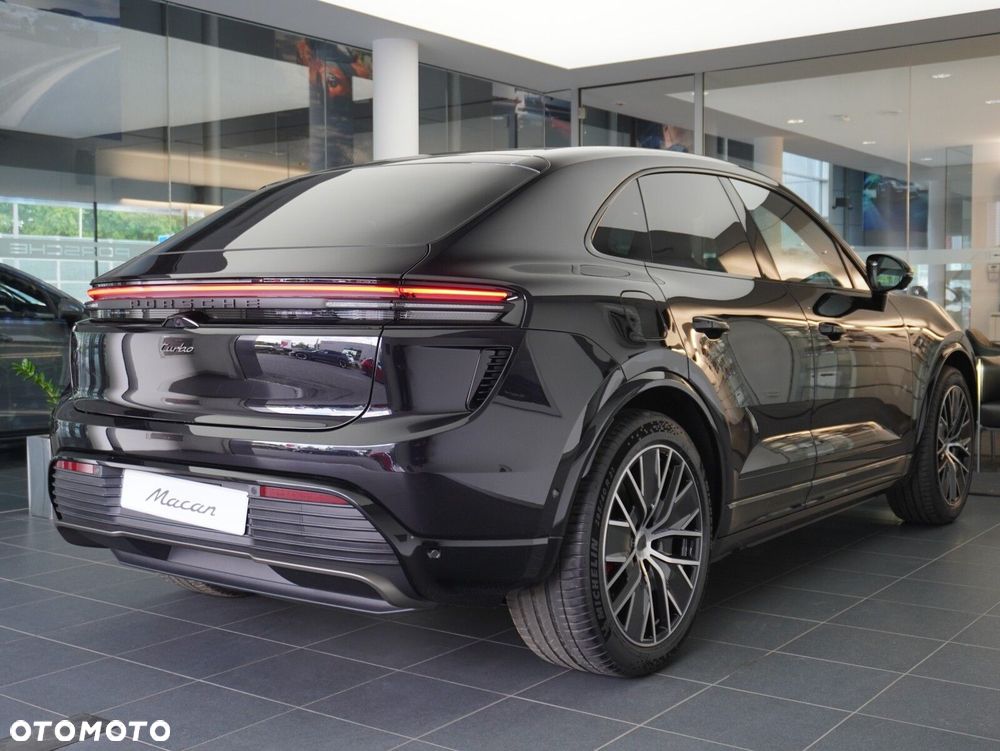 Porsche Macan Turbo 100kWh - 16