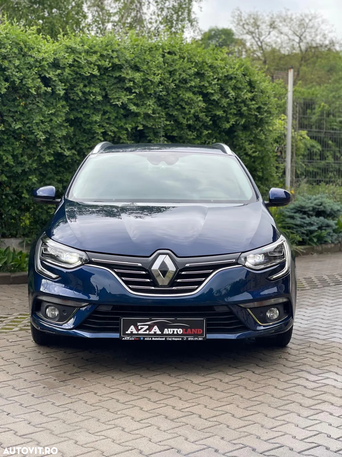 Renault Megane ENERGY dCi 110 EDC BOSE EDITION - 10