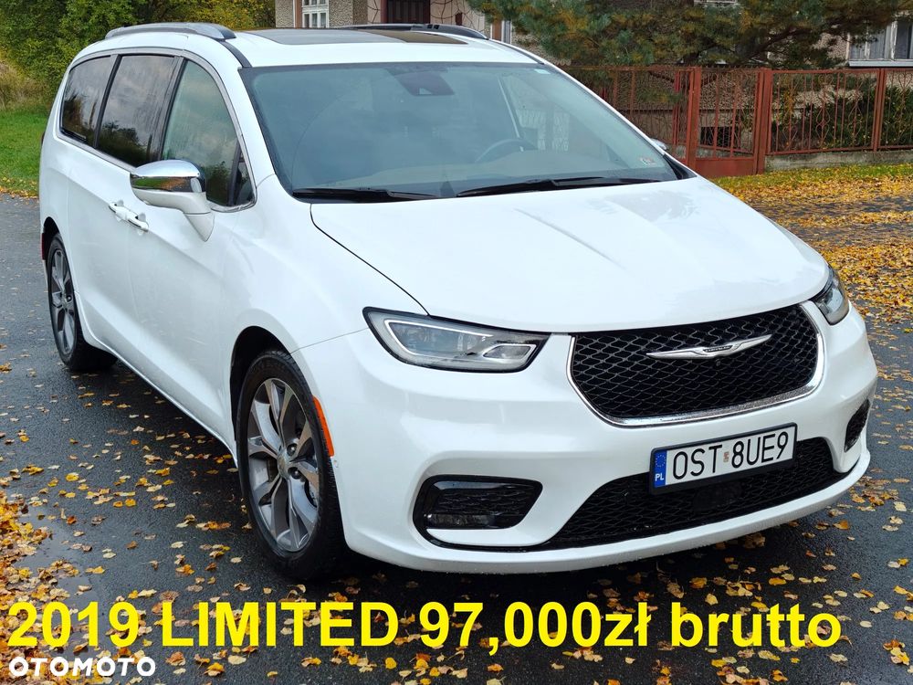 Chrysler Pacifica - 15