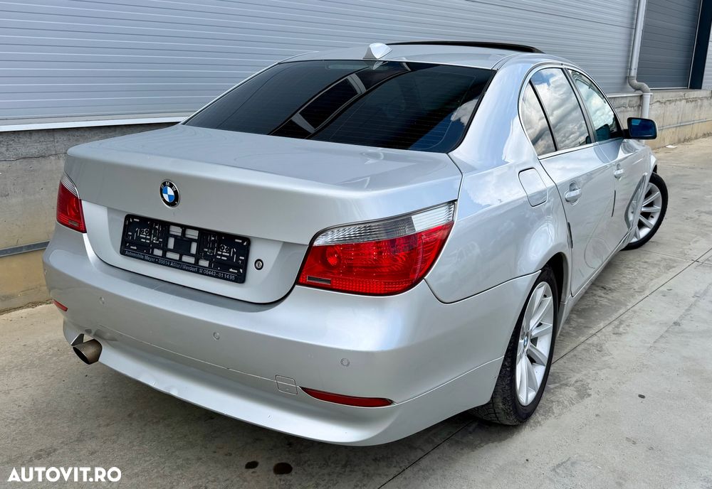 BMW Seria 5 520d Aut. - 13