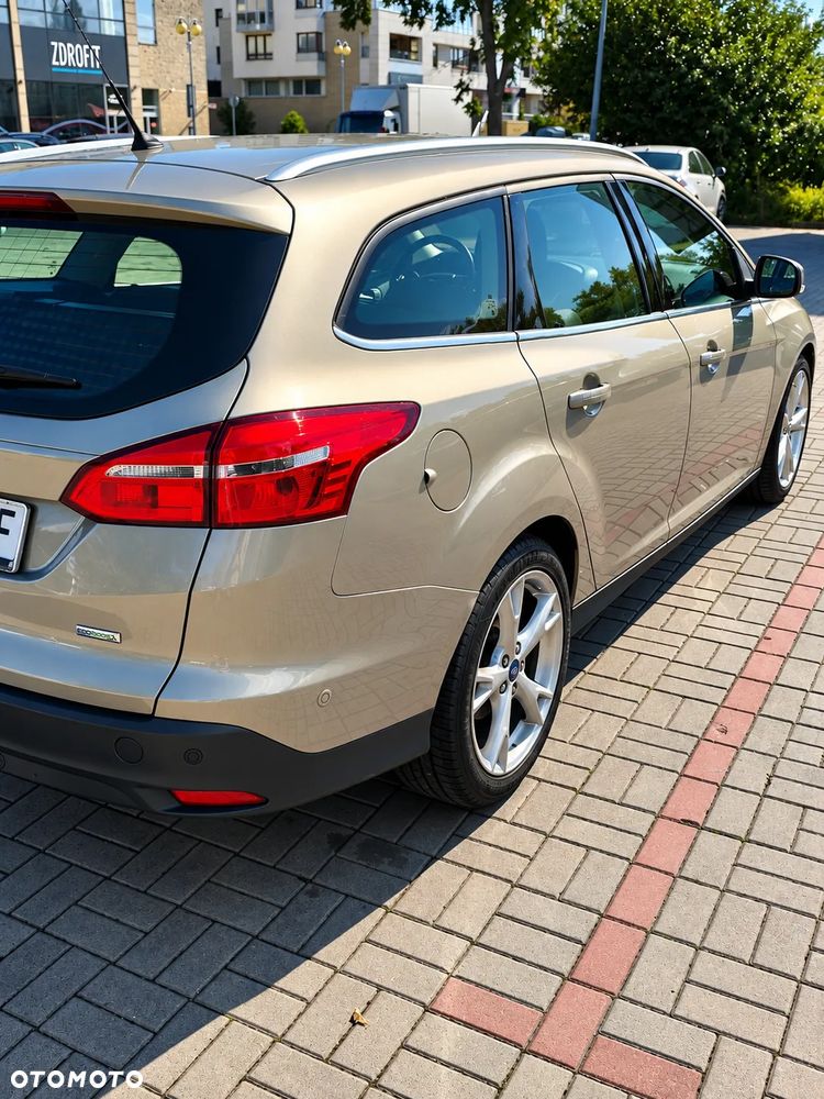 Ford Focus 1.0 EcoBoost Gold X (Trend) - 3